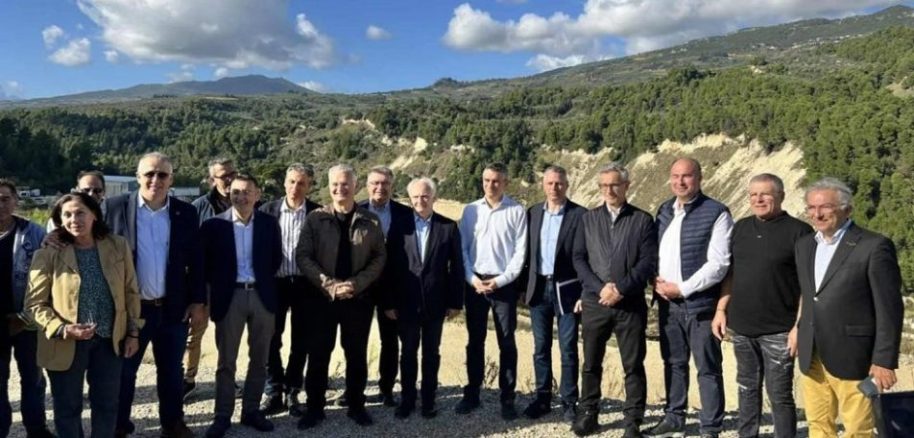 574312333_698106803347783_1943457153167526349_n